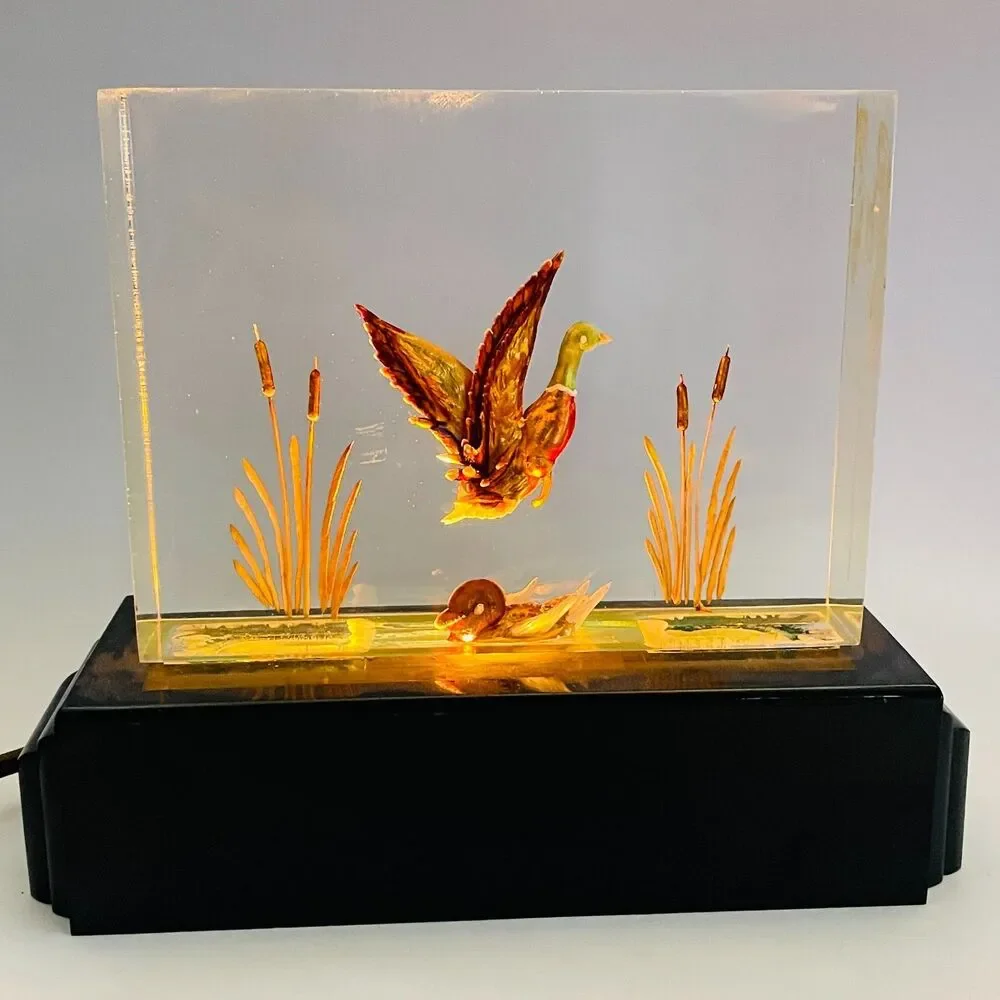 Flying Duck Mallard VTG TV Lamp Thompson Plasticraft Acrylic Lucite Art Deco MCM
